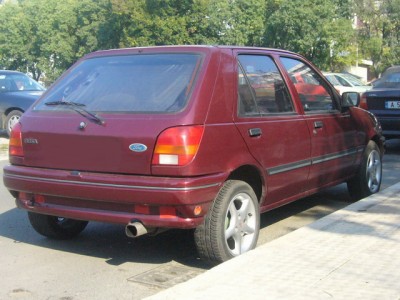 fiestaback.jpg (122.48 KБ) Видяна 4994 пъти fiestaback.jpg