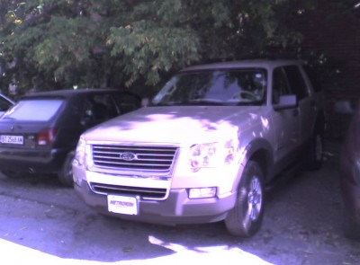 FordExplorer1.jpg (58.59 KБ) Видяна 29534 пъти FordExplorer1.jpg